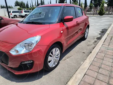 Suzuki Swift GLS usado (2019) color Rojo precio $186,000