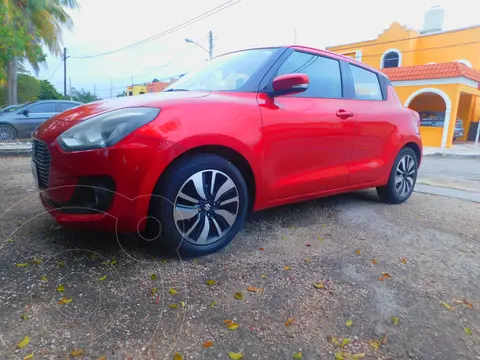 Suzuki Swift GLX usado (2019) color Rojo precio $195,000