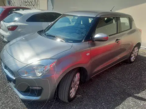 Suzuki Swift GLS usado (2021) color Plata precio $222,000