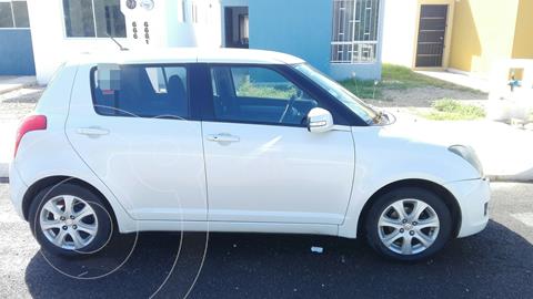foto Suzuki Swift 1.5L Edición Aniversario usado (2011) color Blanco precio $89,000