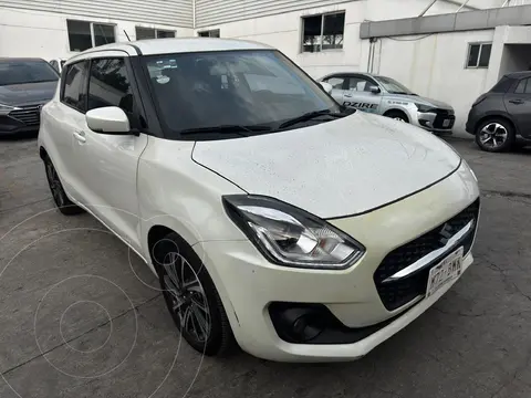 Suzuki Swift GLX usado (2024) color Blanco financiado en mensualidades(enganche $60,000)