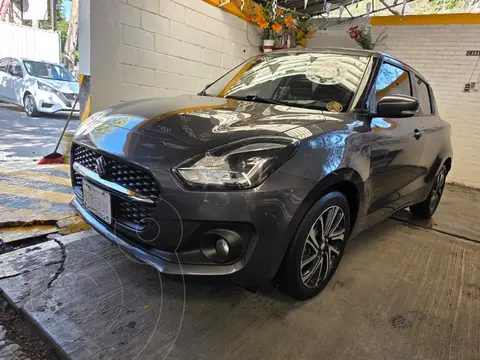 Suzuki Swift GLX Aut usado (2022) color Gris precio $258,500