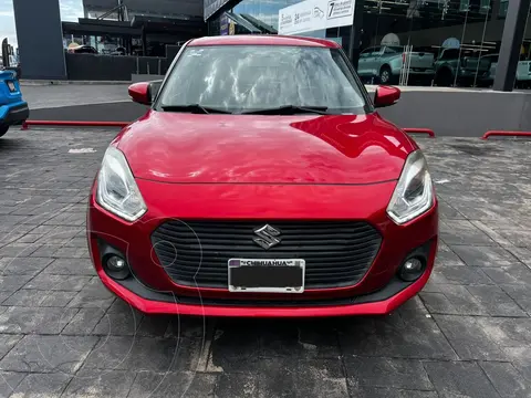 Suzuki Swift GLX usado (2020) color Rojo precio $225,000