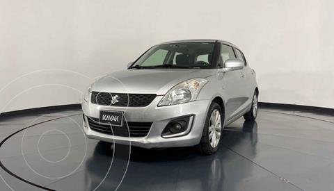 Suzuki Swift GLS usado (2014) color Plata precio $147,999