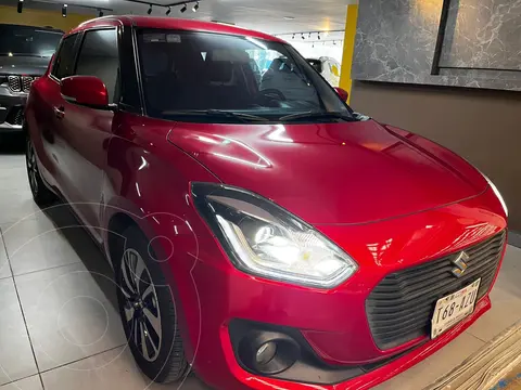 Suzuki Swift GLX usado (2019) color Rojo precio $235,000
