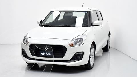 Suzuki Swift GLS usado (2019) color Blanco precio $242,000