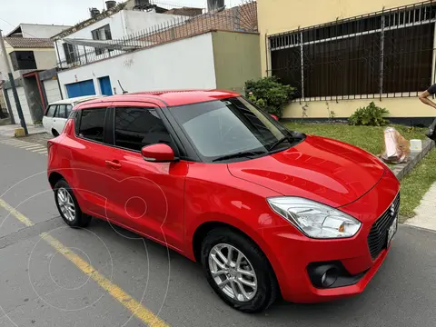 Suzuki Swift GLX MT usado (2021) color Rojo precio u$s11,900