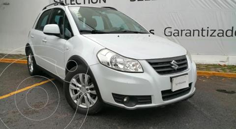 Suzuki SX4 X-Over 2.0L Aut. usado (2013) color Blanco precio $125,000