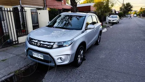 Suzuki Vitara 1.6L GLX 4x4 usado (2019) color Gris precio $11.500.000