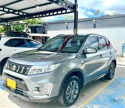 Suzuki Vitara GL  Aut usado (2022) color Gris Galactico precio $78.000.000