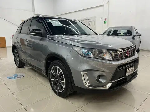 Suzuki Vitara GLX Aut usado (2022) color Gris Oscuro financiado en mensualidades(enganche $92,378 mensualidades desde $7,930)