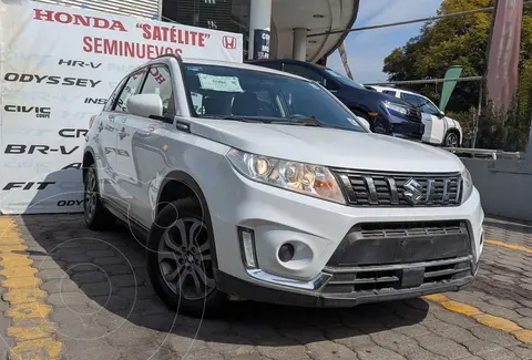 Suzuki Vitara GLX Aut usado (2022) color Blanco precio $265,000