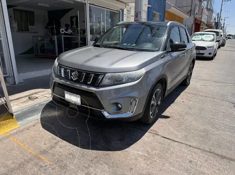 Suzuki Vitara GLX Aut usado (2020) color Gris precio $320,000