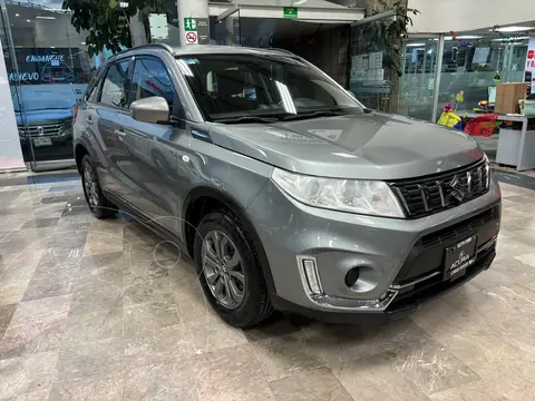 Suzuki Vitara GLX Aut usado (2022) color Gris precio $299,000