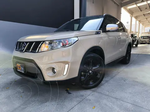 foto Suzuki Vitara Boosterjet usado (2018) color Beige precio $290,000