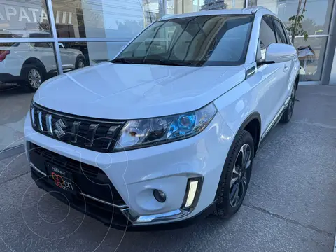 Suzuki Vitara GLX Aut usado (2020) color Blanco financiado en mensualidades(enganche $92,378 mensualidades desde $7,064)