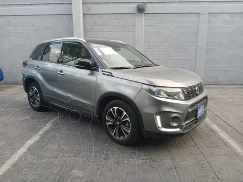 Suzuki Vitara GLX Aut usado (2021) color Gris Oscuro precio $348,800