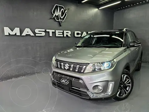 Suzuki Vitara GLX Aut usado (2022) color plateado precio $324,000