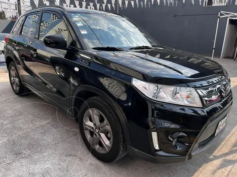 Suzuki Vitara GLS usado (2016) color Negro precio $225,000