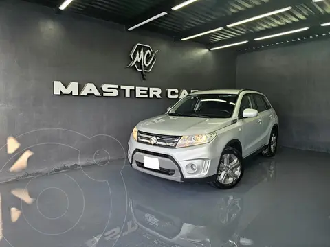 Suzuki Vitara GLS Aut usado (2016) color plateado precio $214,000
