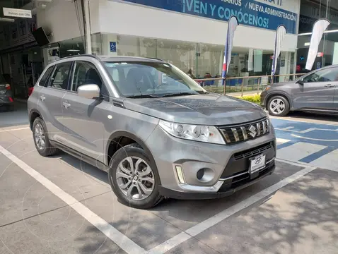 Suzuki Vitara GLX Aut usado (2022) color Gris precio $299,000