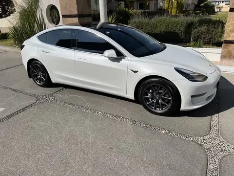 foto Tesla Model 3 Autonomía Mayor AWD usado (2020) color Blanco Perla precio $635,000