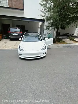 Tesla Model 3 Autonomia Estandar Plus usado (2020) color Blanco precio $1,200,000