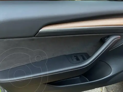 Tesla Model X Long Range Plus usado (2023) color Plata Metalico precio $606,500