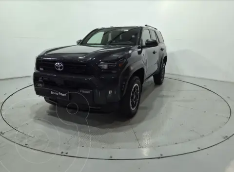 Toyota 4Runner 4.0L 4x4 SR5 usado (2026) color Negro financiado en cuotas(pie $9.300.000)