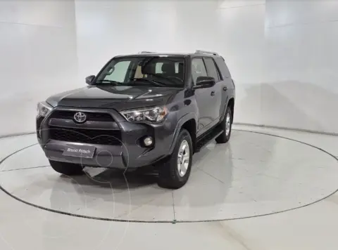 Toyota 4Runner 4.0L 4x2 SR5 usado (2019) color Gris financiado en cuotas(pie $5.100.000)