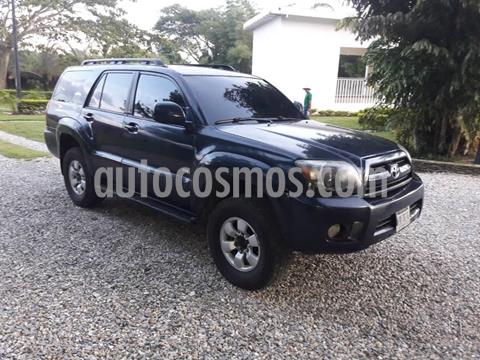 foto Toyota 4Runner 4x2 usado (2006) color Azul precio u$s12.000