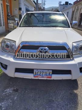 foto Toyota 4Runner 4x2 usado (2007) color Blanco precio u$s13.000
