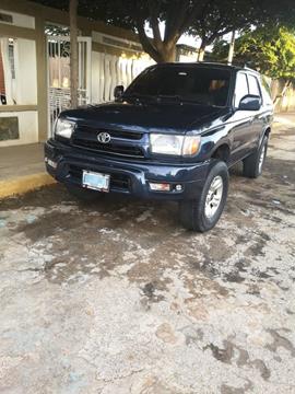 foto Toyota 4Runner 4x2 usado (2001) color Azul precio u$s6.000