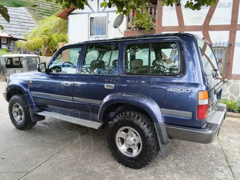 Toyota Autana Auto. 4x4 usado (2001) color Azul precio u$s24.500