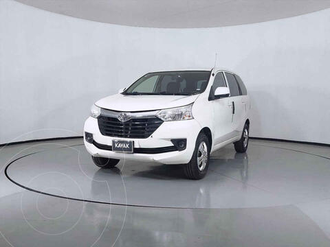 foto Toyota Avanza Premium Aut usado (2017) color Blanco precio $234,999