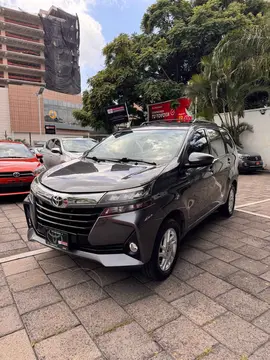 Toyota Avanza XLE usado (2021) color Gris precio $330,000