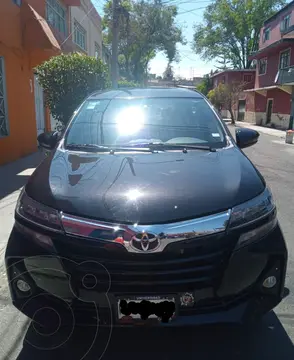 Toyota Avanza LE Aut usado (2021) color Negro precio $275,000