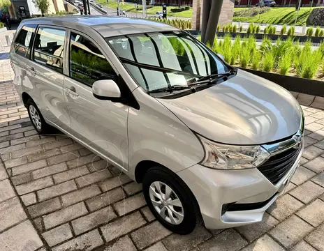 Toyota Avanza LE Aut usado (2019) color Plata precio $238,000