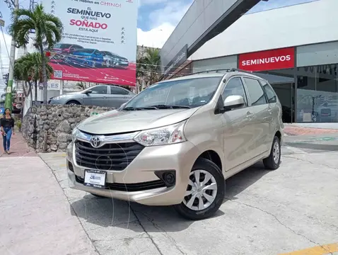 Toyota Avanza XLE Aut usado (2017) color Dorado precio $216,000