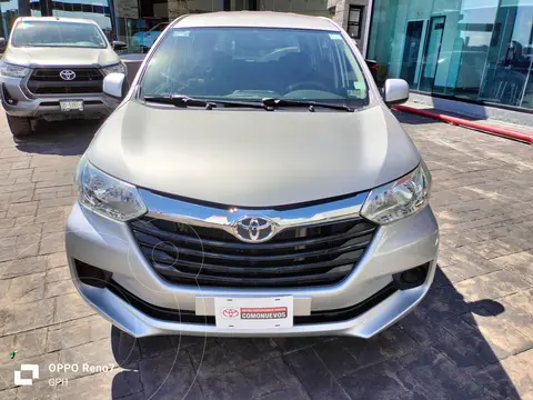 Toyota Avanza LE Aut usado (2019) color plateado precio $250,000