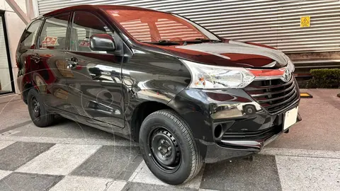 Toyota Avanza LE usado (2017) color Negro precio $190,000