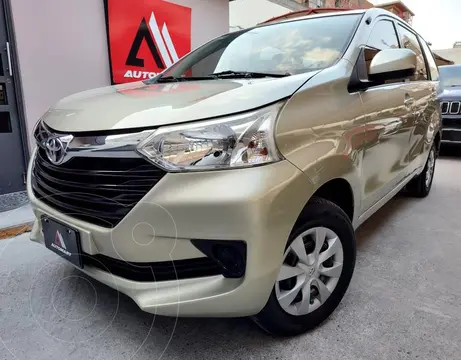 Toyota Avanza LE Aut usado (2019) color Arena precio $269,000