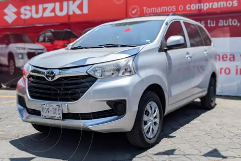 Toyota Avanza LE Aut usado (2019) color plateado precio $229,000