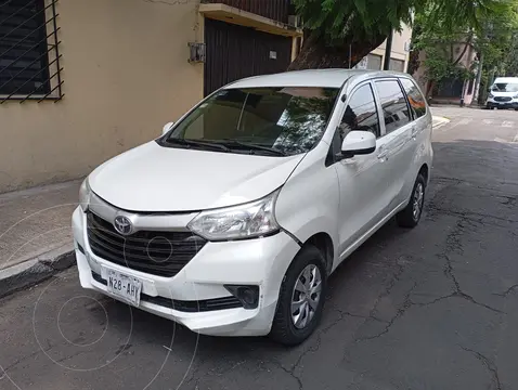 Toyota Avanza Cargo usado (2016) color Blanco precio $160,000