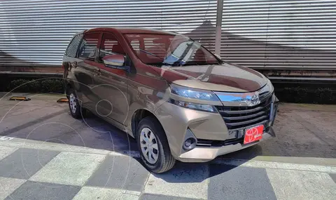 Toyota Avanza LE usado (2021) color caf precio $305,000