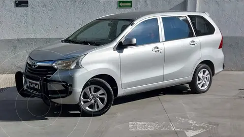 Toyota Avanza XLE Aut usado (2019) color Plata precio $274,000