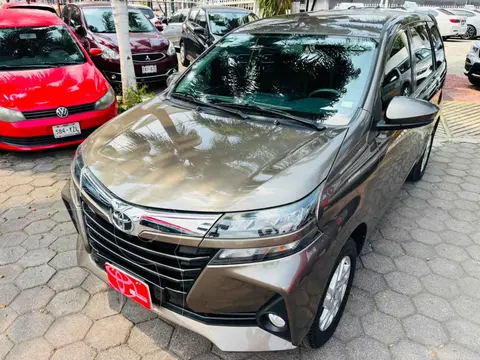 Toyota Avanza XLE usado (2021) color Dorado financiado en mensualidades(enganche $79,819 mensualidades desde $7,090)