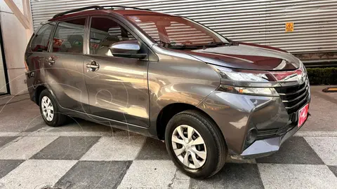 Toyota Avanza LE usado (2020) color Gris Oscuro precio $250,000
