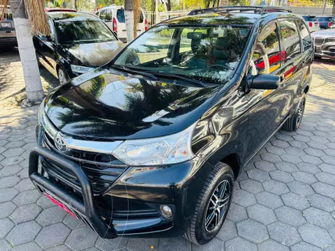 Toyota Avanza Premium Aut usado (2017) color Negro precio $145,000
