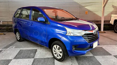 Toyota Avanza LE usado (2019) color Azul precio $215,000